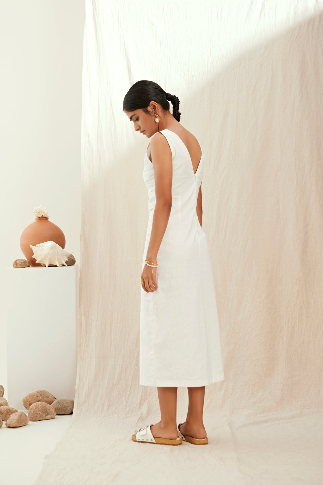 White linen long dress