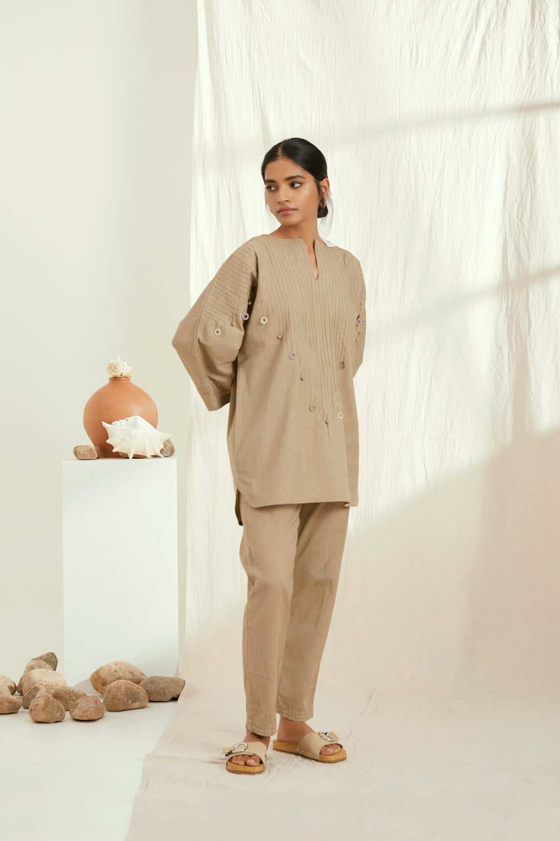 Beige linen short kurta set