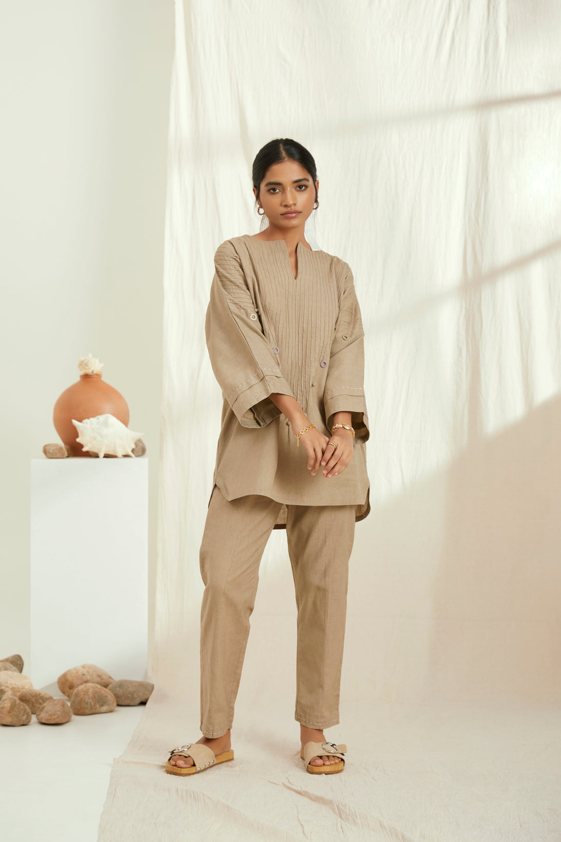 Beige linen short kurta set