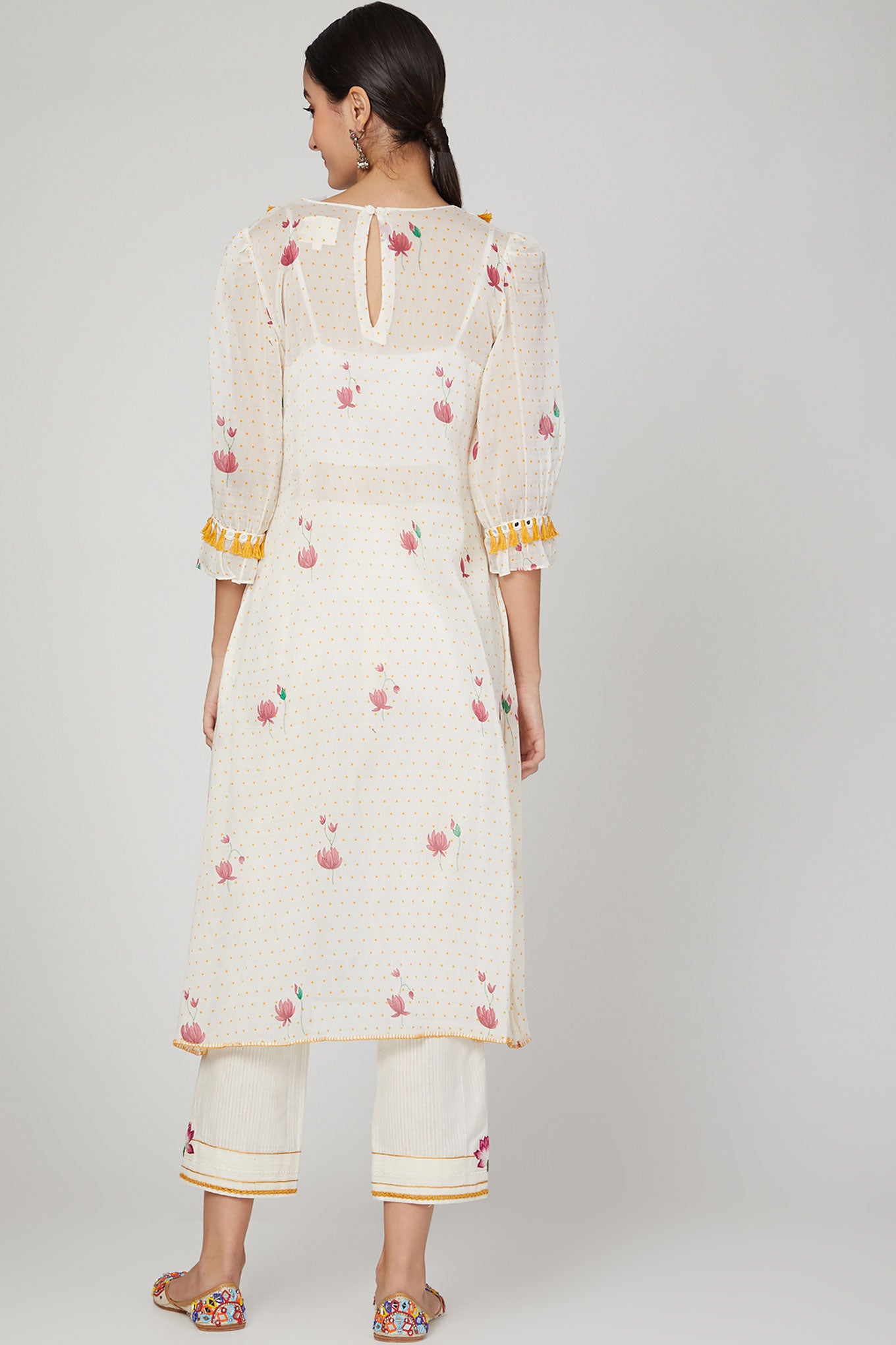 WHITE LOTUS MOTHER DAUGHTER SET
