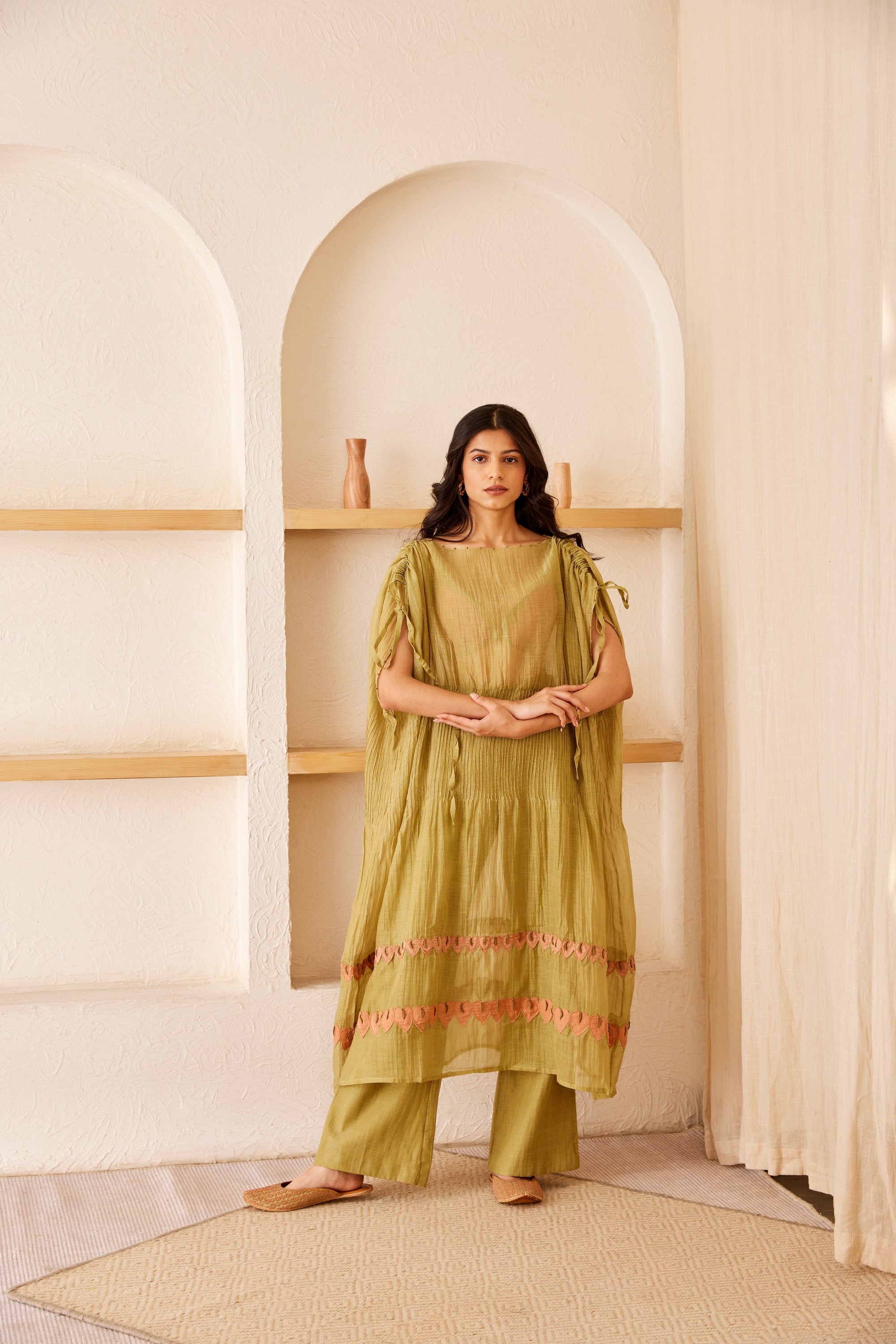 Green chanderi silk hand embroidered kaftan set