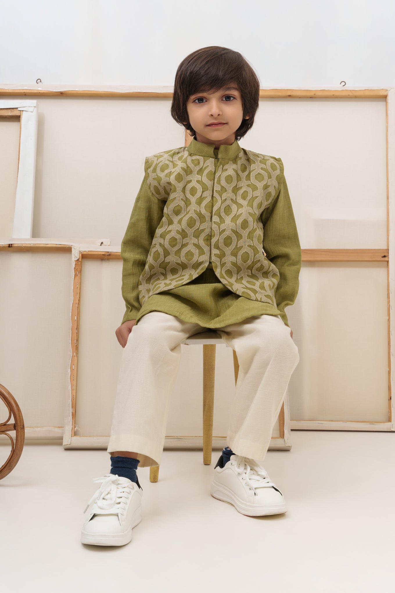 Green chanderi silk embroidered kurta set