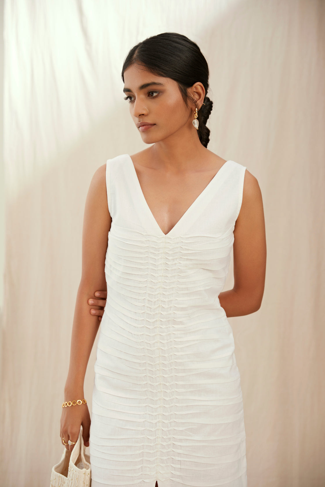 White linen long dress