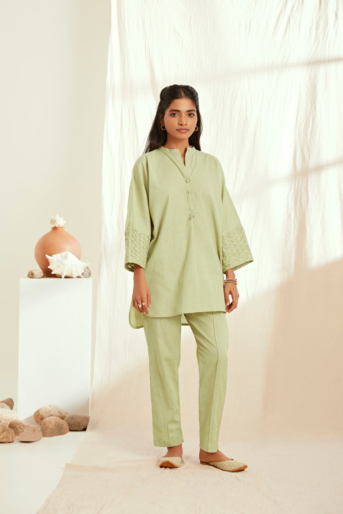 Green linen short kurta set