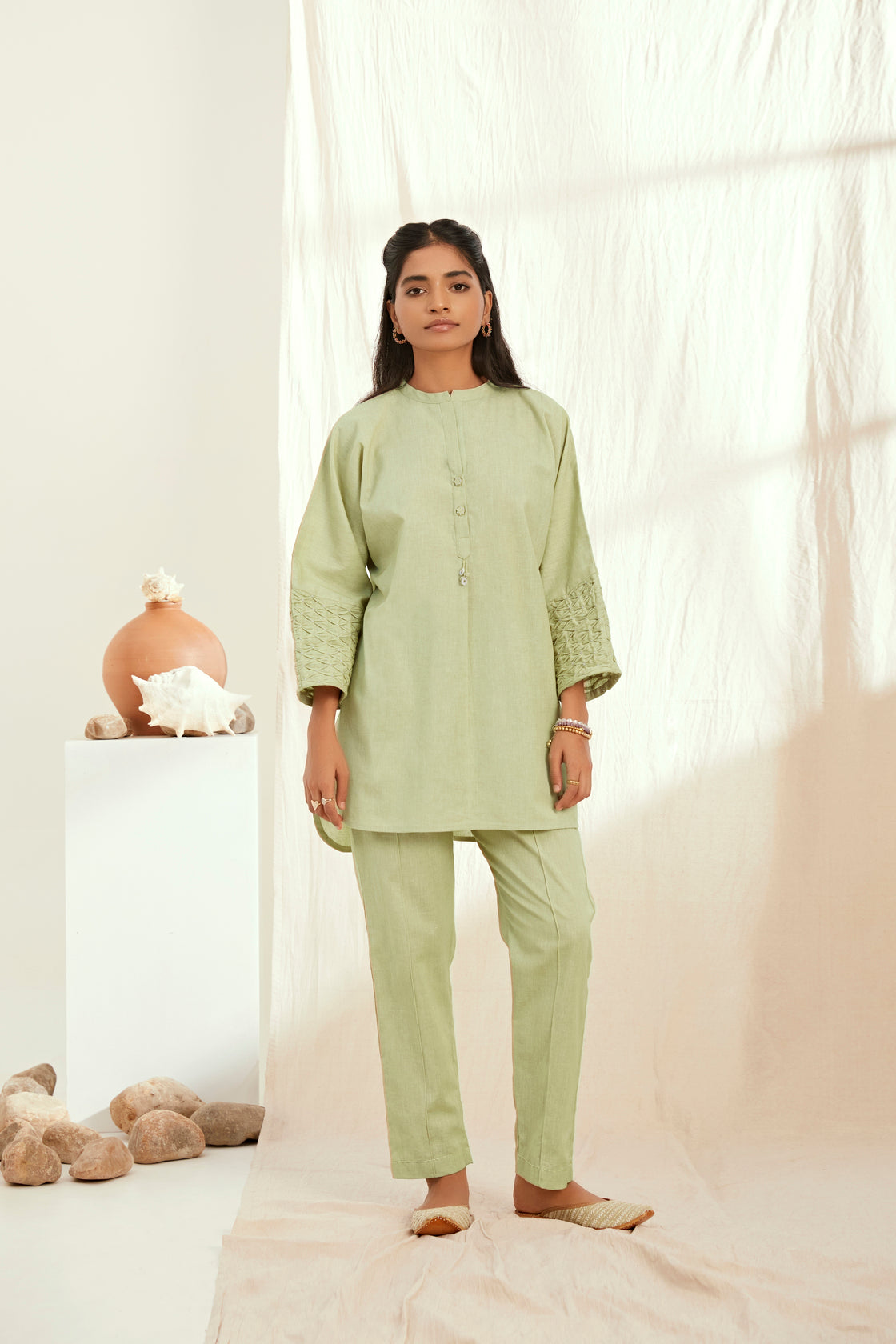 Green linen short kurta set