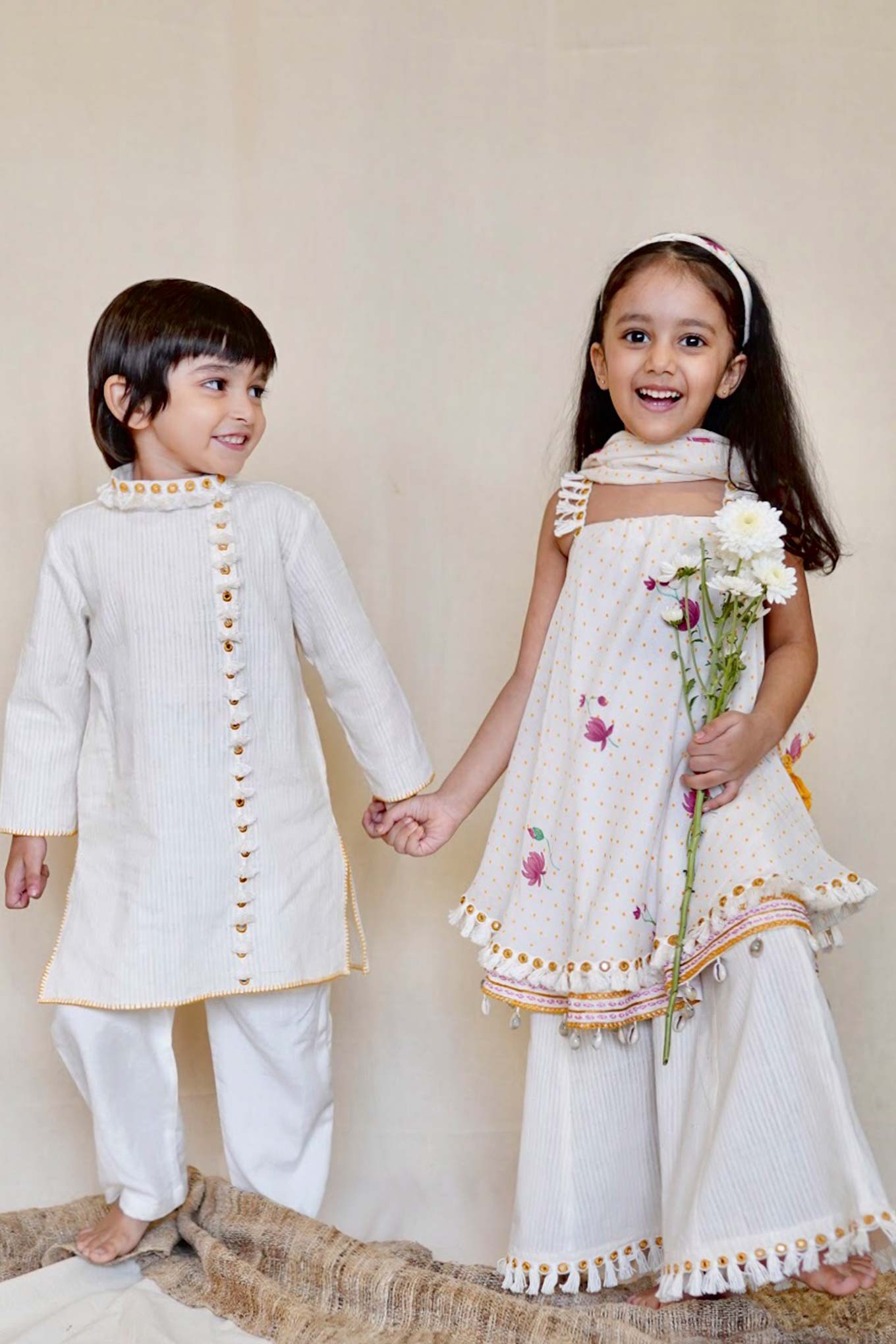 White Lotus Malkha Kurta and Pants ( Set of 2 )